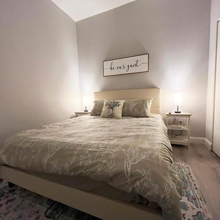 Local Modern Getaway - Ground Floor Apartment Cleveland Bagian luar foto